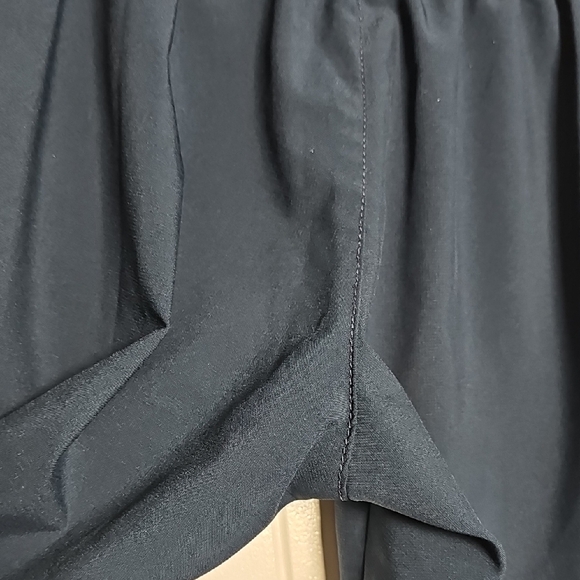 Carhartt XS Scrub Bottoms with Green Drawstring - Picture 13 of 14